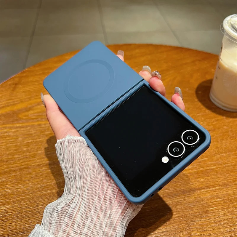 Custodia Protettiva Magnetica  - Liquid Silicone Magnetic Phone Case recensione e prezzo